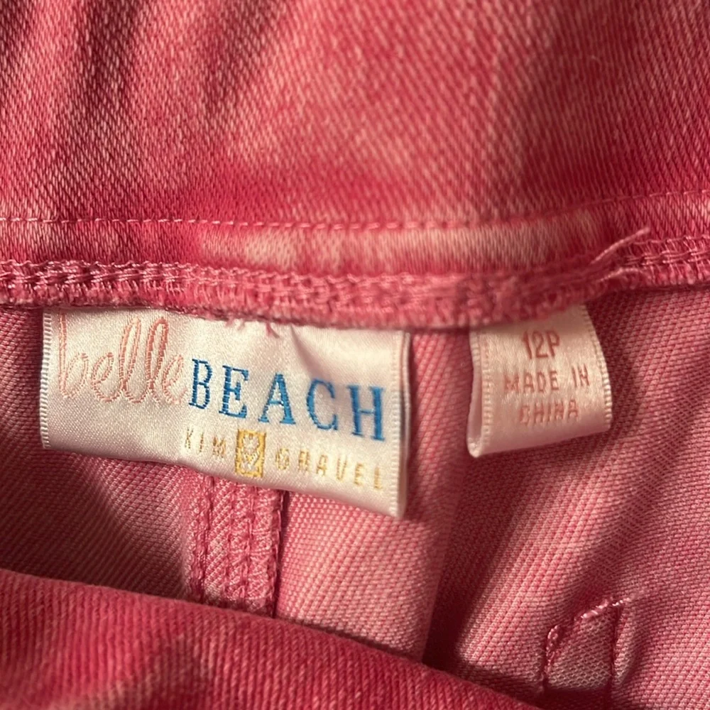 New, no tags, Belle by Kim Gravel pink acid washed cropped jeans! - Picture 4 of 4